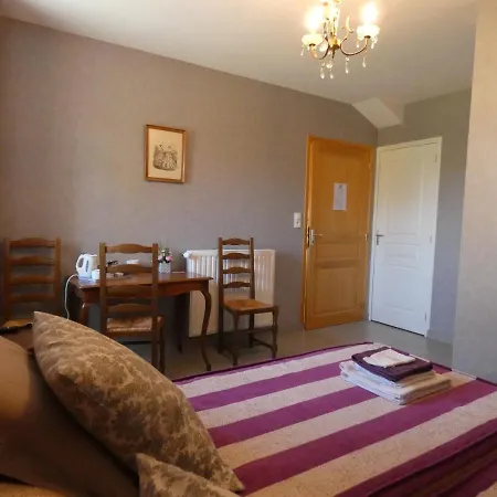 Le Tertre לינה וארוחת בוקר La Feuillie (Manche)